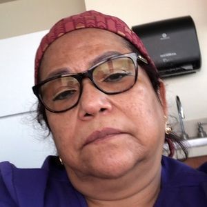 Meet your Posher, Leticia